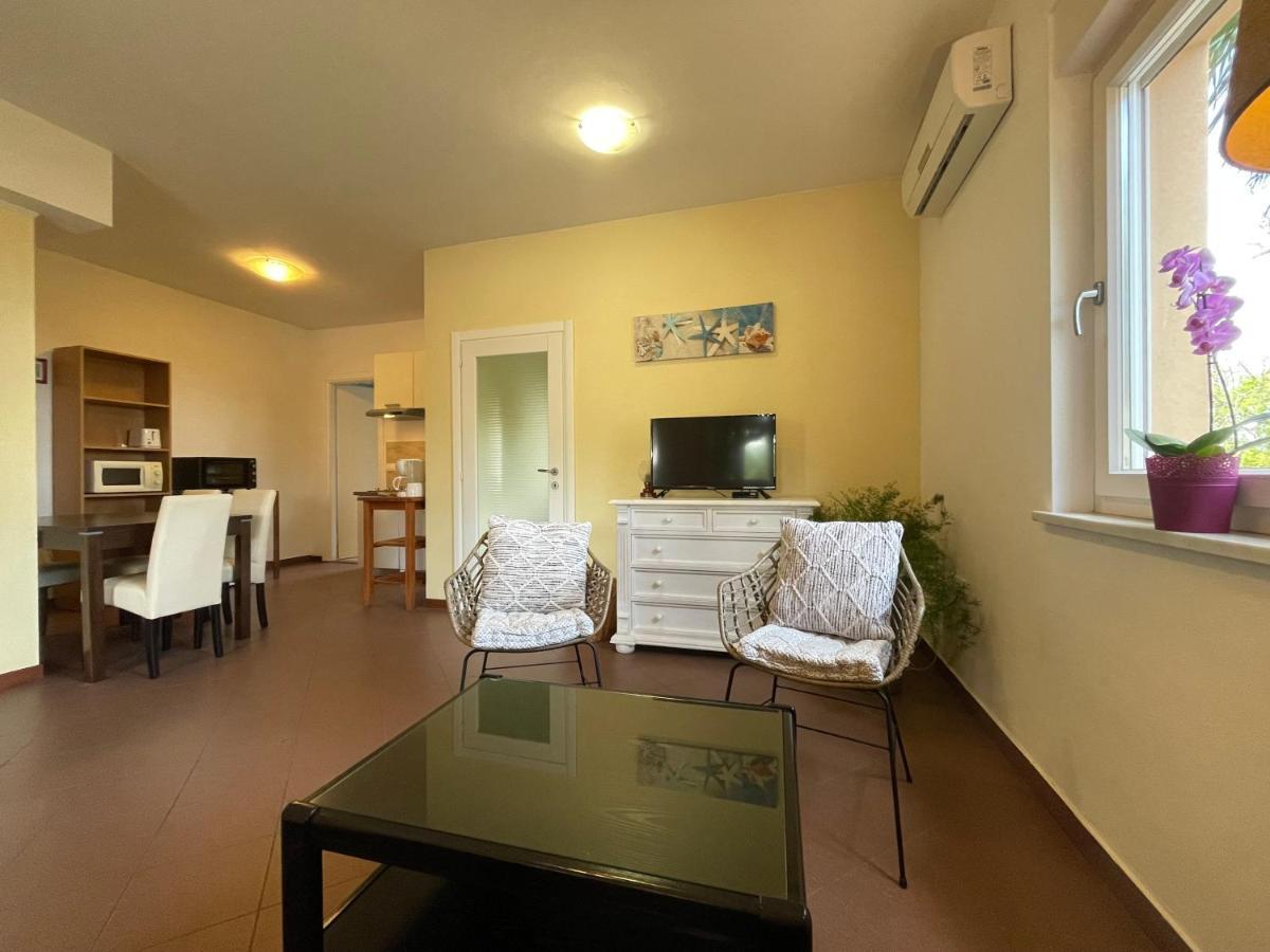 Grand Pool Apartment Ika-Opatija Exterior photo