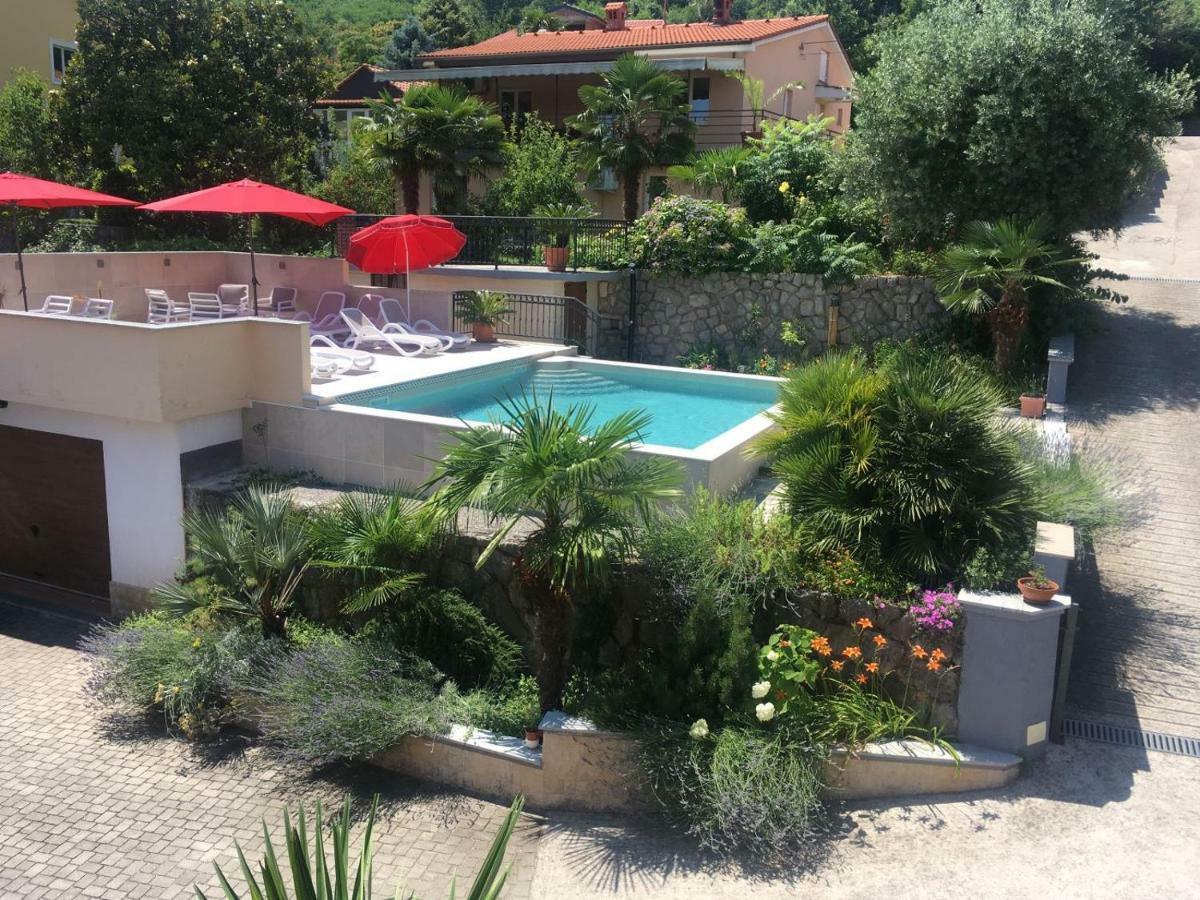 Grand Pool Apartment Ika-Opatija Exterior photo